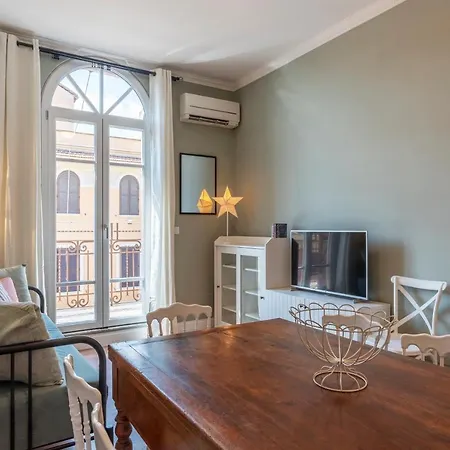 Piazza Nievo A Trastevere! Apt Con Balcone Rome Exterior photo